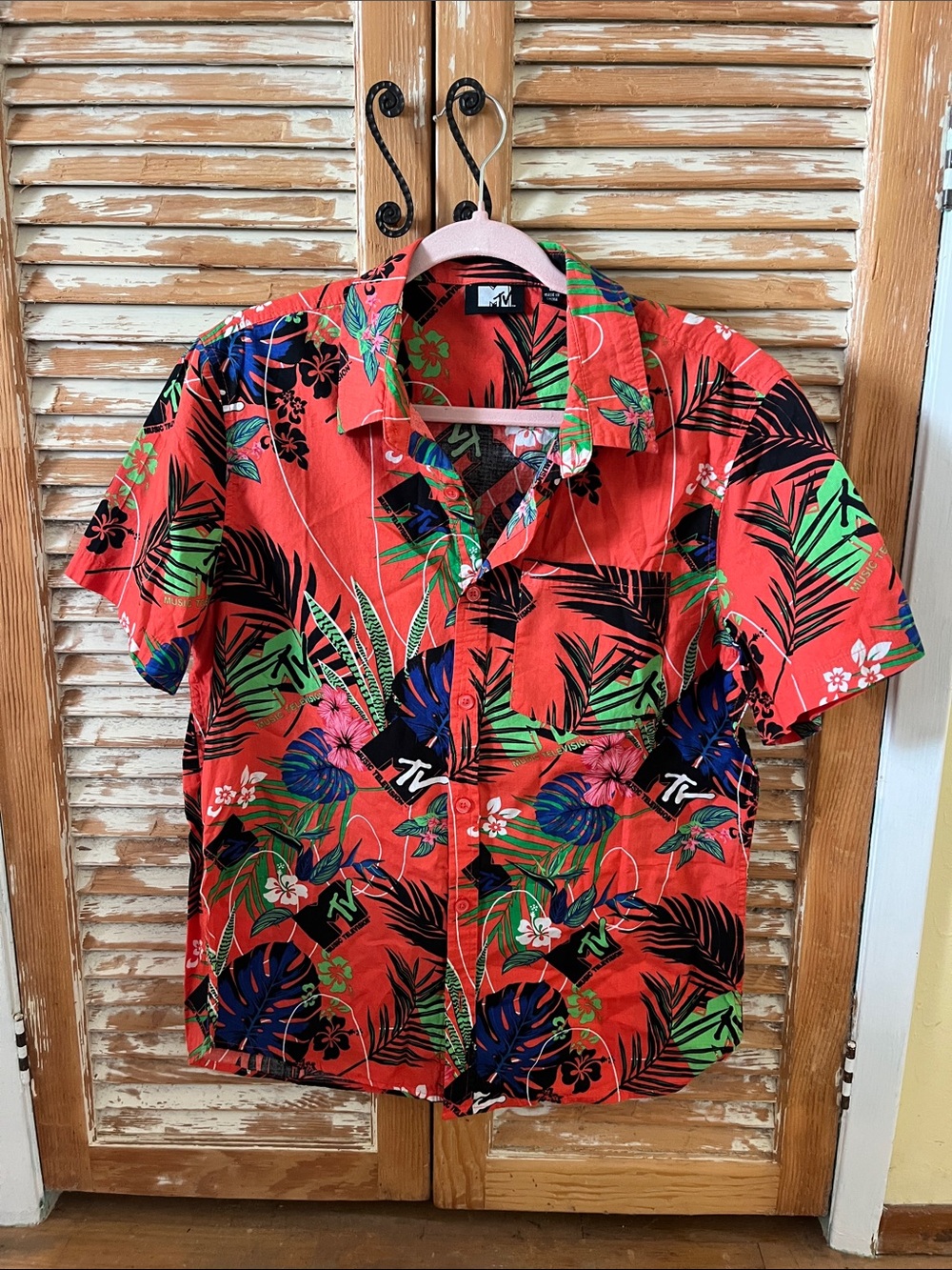 M TV Hawaiian shirt